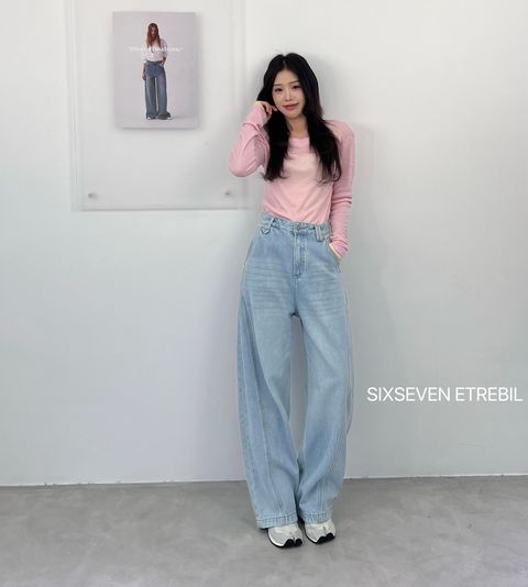 956136d967428daee23cdc6e03d9d52e