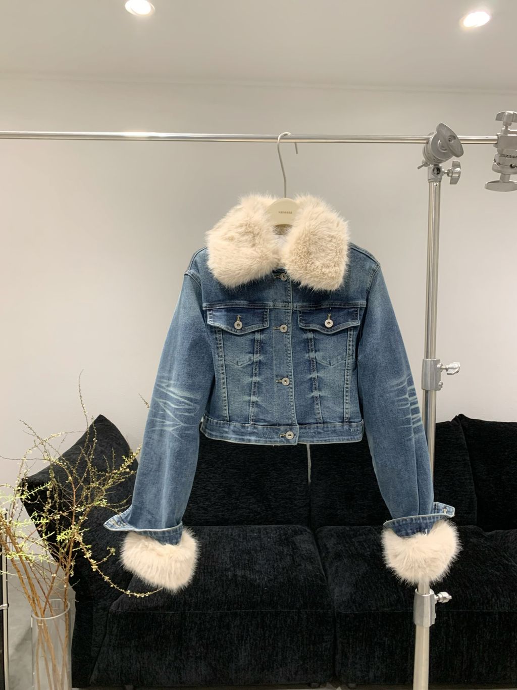 f145361fbbb9e3e6476cceb5f712dcf3