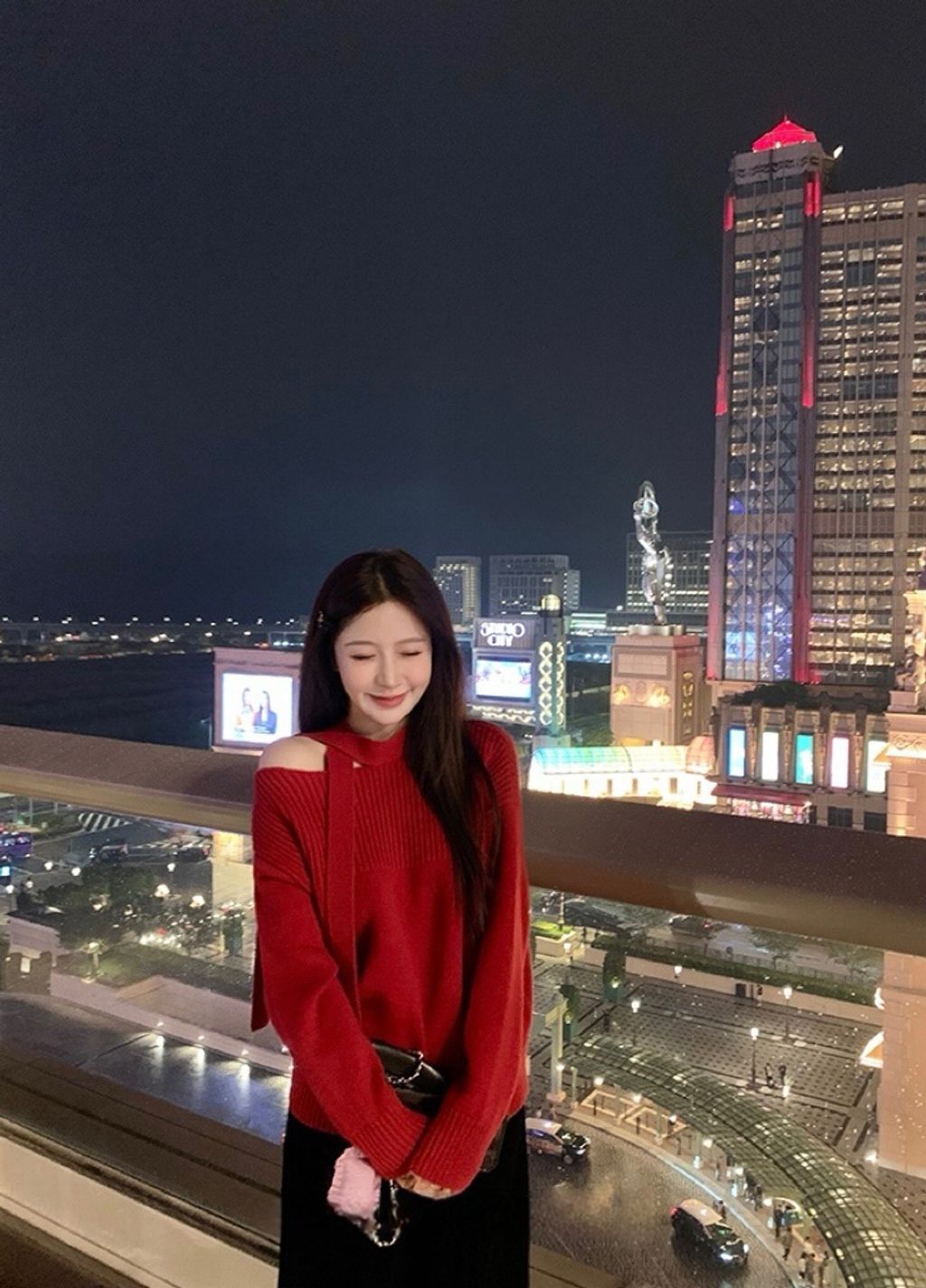 aef3a8e4e879e1cc0bef596bf57ffe31