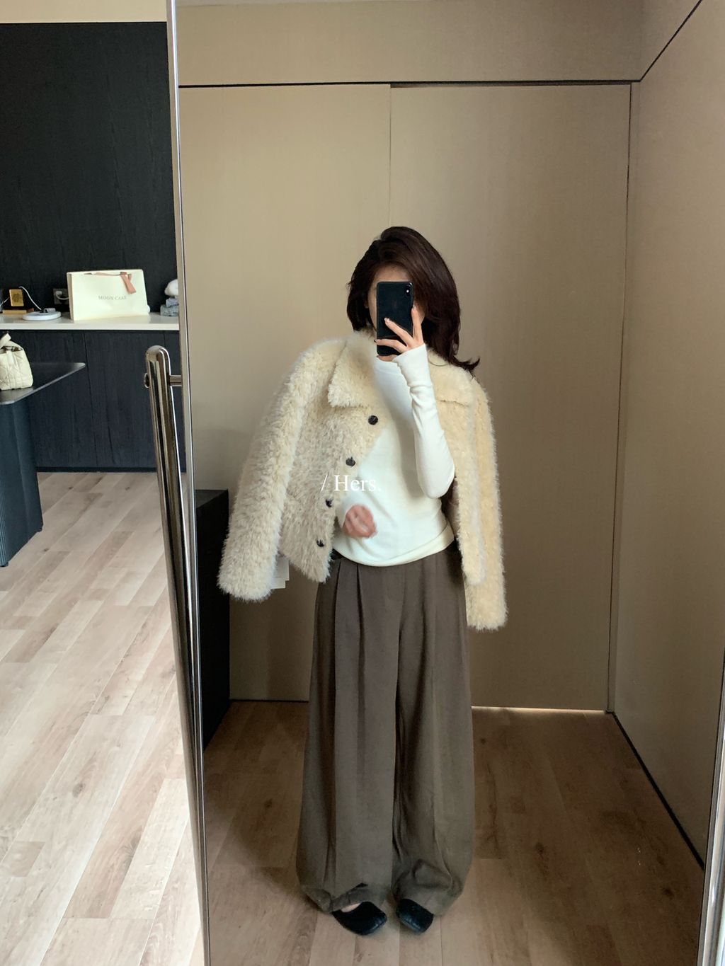 7bc52ef17e4efba0f68ea0b7257576ce