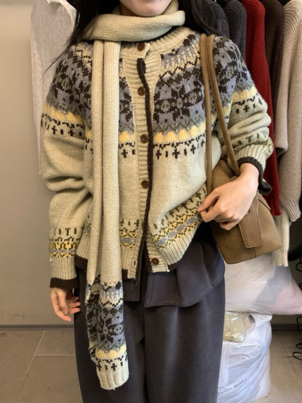 8501a01481843a2d325b4040ac8719a0