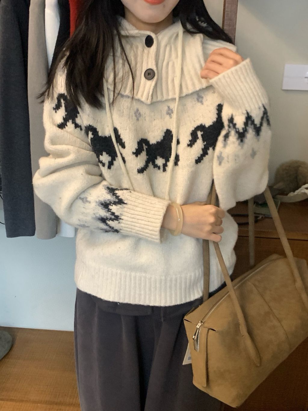 99905e8e9ee740fa43dc3ea4bdb54d82