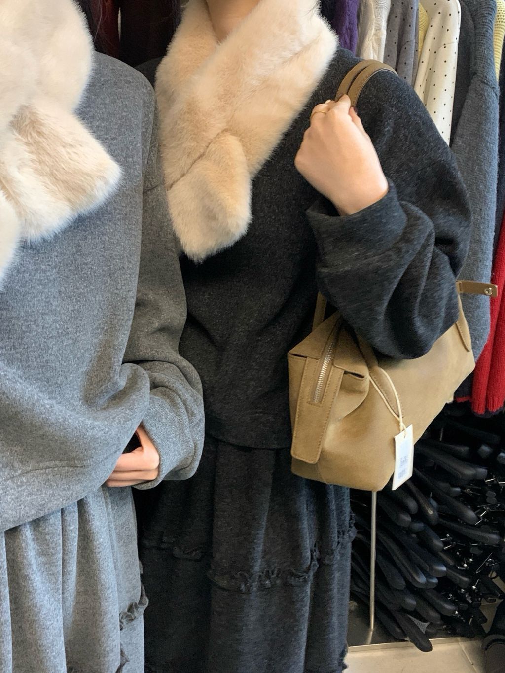 4f7ff67feb797f3abd3c92ffa3e24415