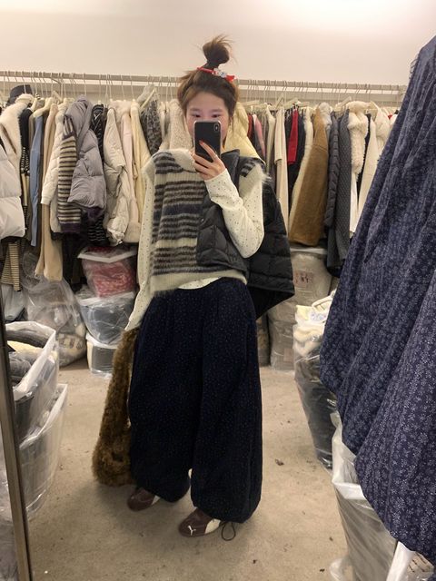 9889903303f47bf8561267f045fb544e