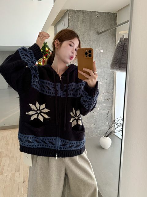 42aebda7bb280394f27ac50e514d1354