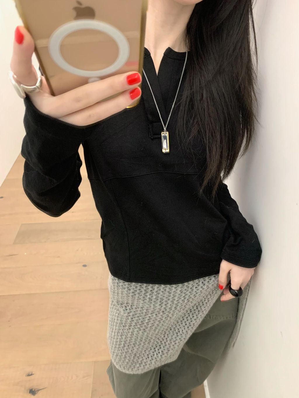 26ea2443adc27eed19b3d8821eb9b070