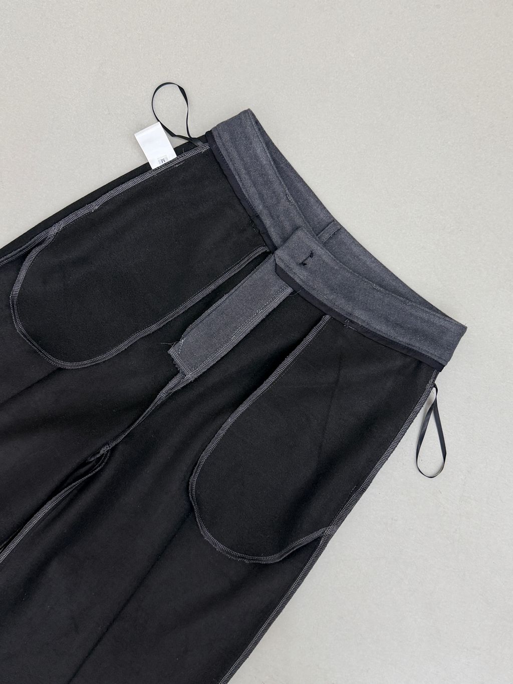 be2dea5cad5d2648fbc46955031a3403