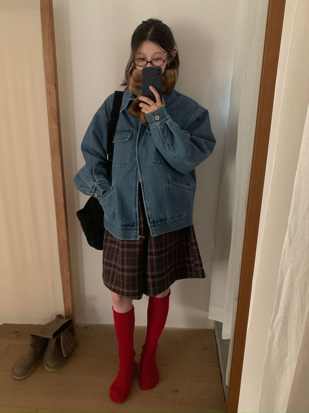 3decd39e57587e68f42e02f45804f77a