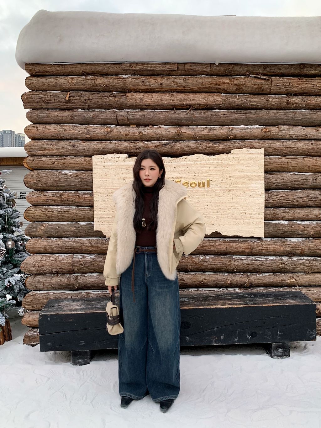 4bb2315581e8c04b0e1dc3bfa42c919c