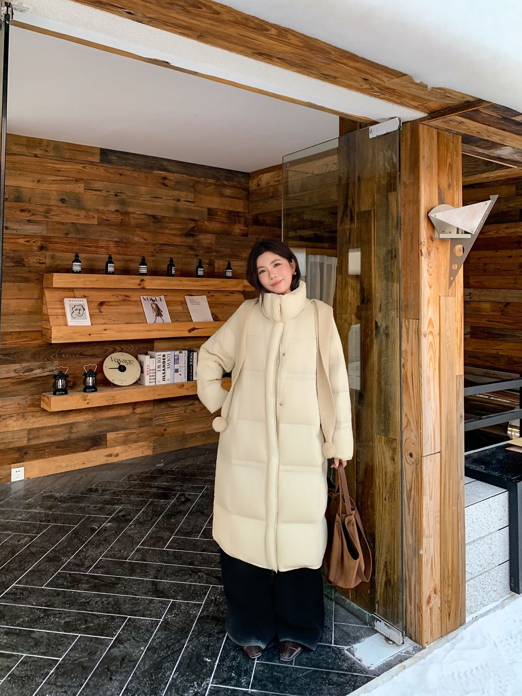 8e2ad224ed314f28d0a9f0636408c2a5