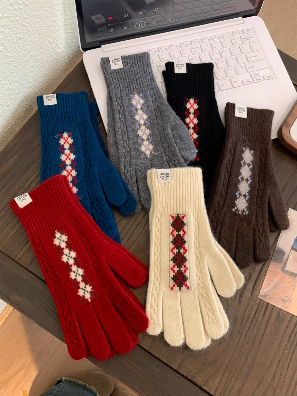 1ebb9a6cc1472df1f15c011786615b3b