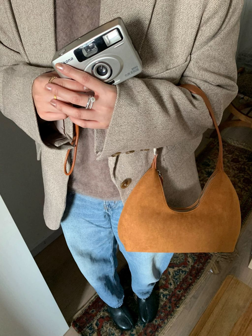 51f08b896b54cb5cd76a715e94266ad8