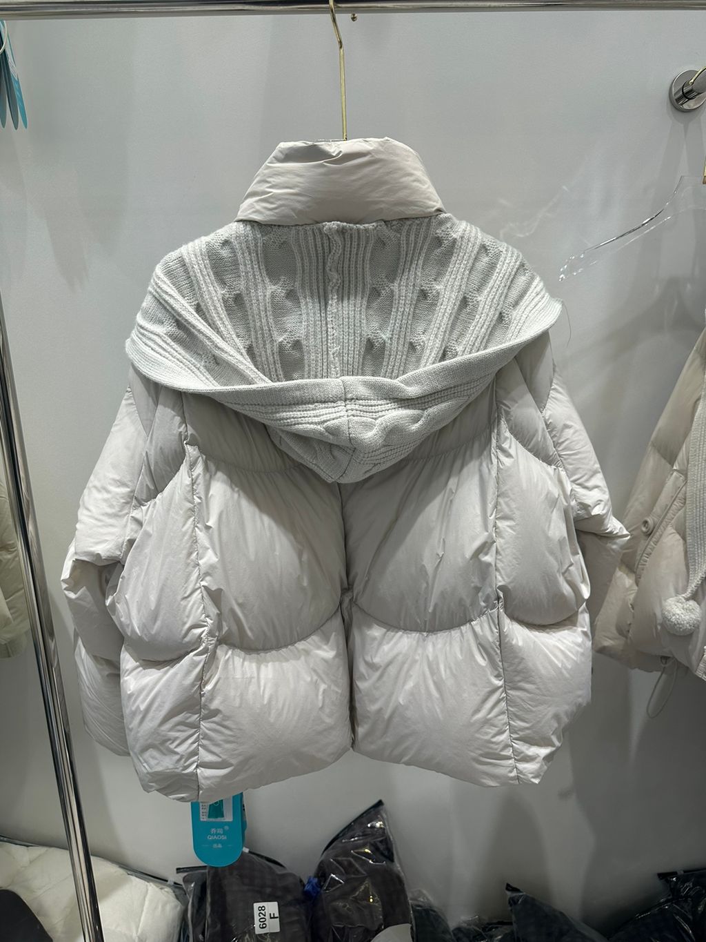 7693a35b67e87d4d62d9c68e93f96ed8