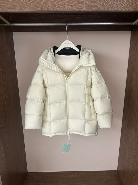 b236c8d26c1742651d3cc4a20a35628e