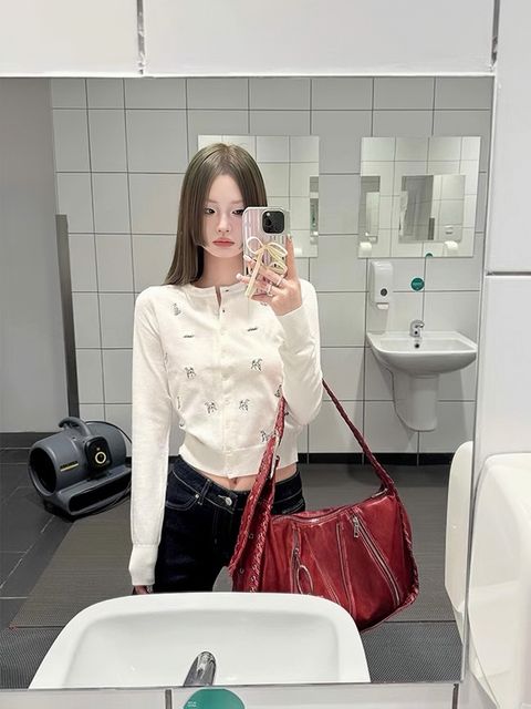 5e21d86e75198c4ffa5e40456412e4b3