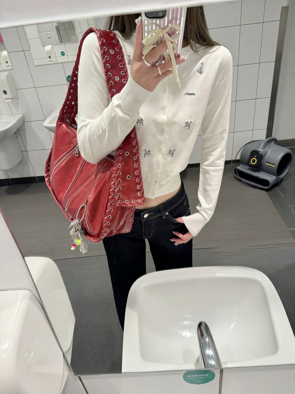 c08177acb675eeefcde74ef4b6752100