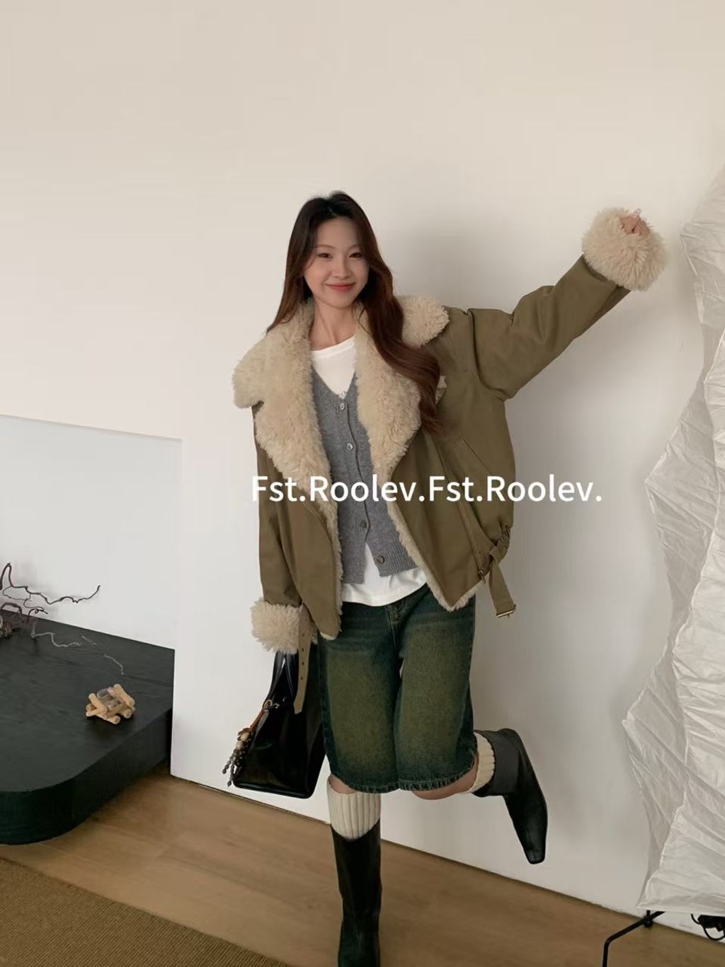 0457ecb451cb64e8ec4ec8a402c26b04