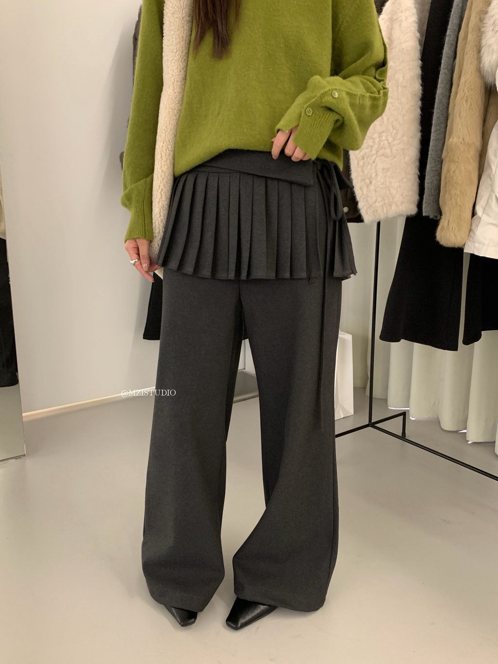 63b3de6cd0d1d2ed07e5bc7323947549