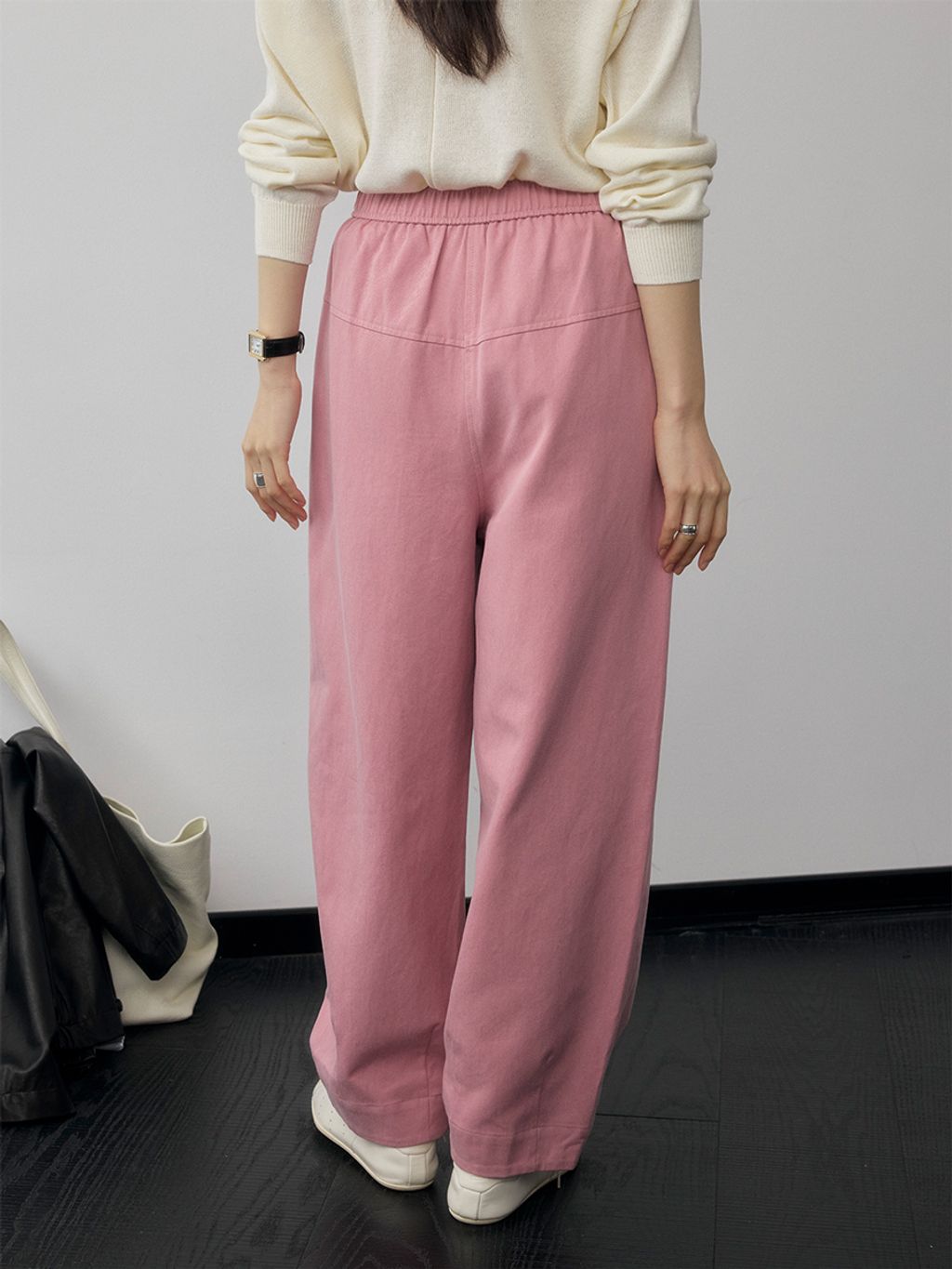 346cabb64379e8080f06c17200cd8d89