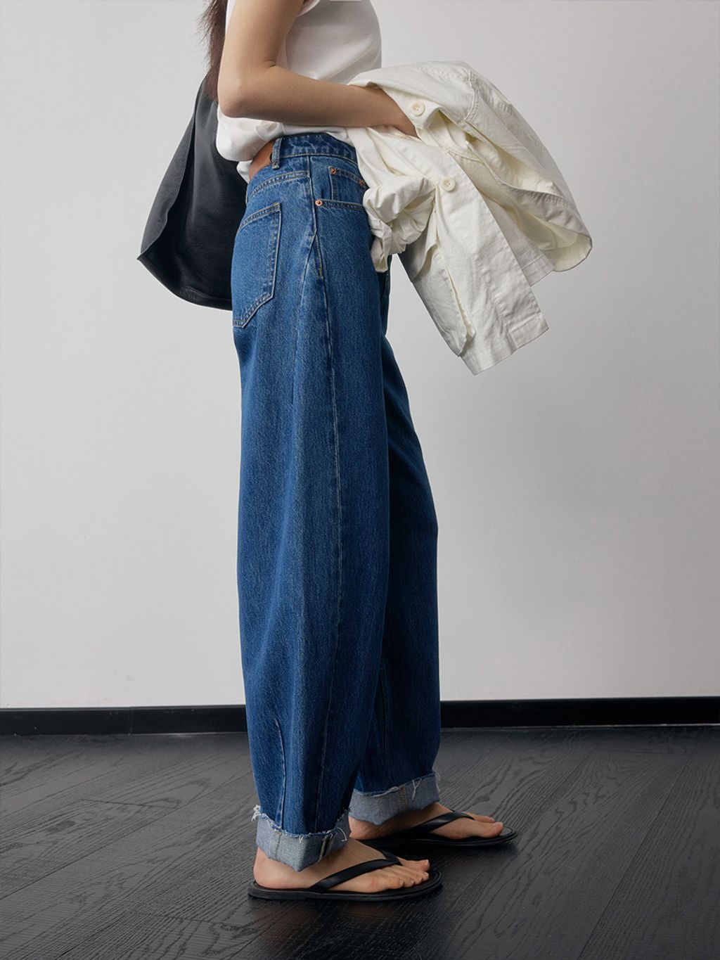 83f2cbf9f7adeed4391e10b84e18b920