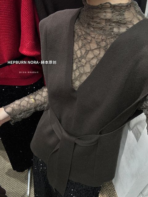 31c071ff632e76d4ec96d51083b7376e