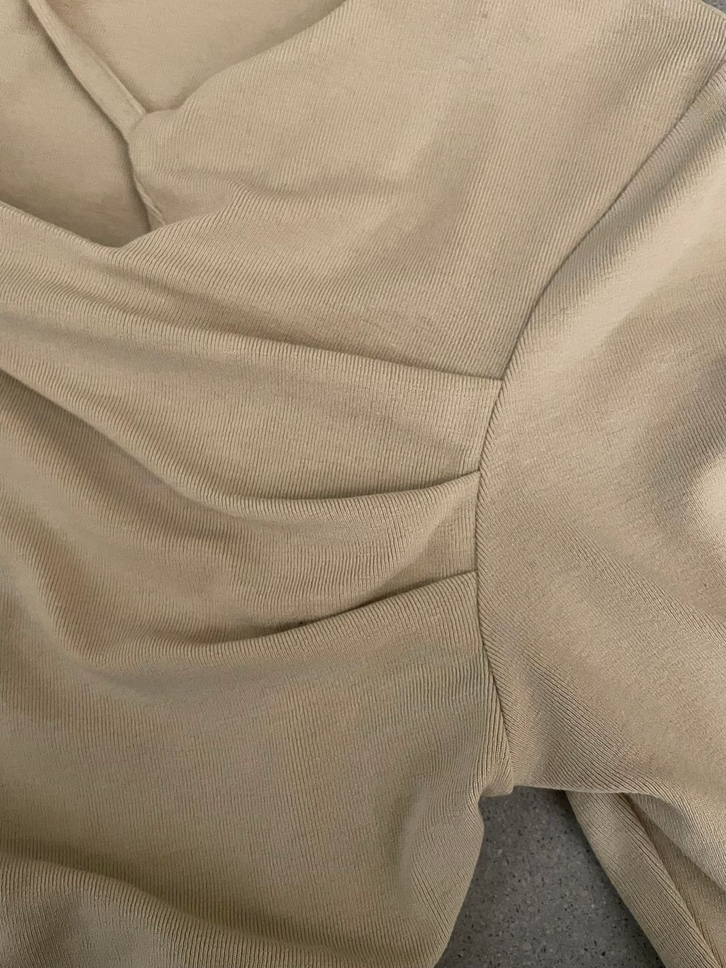 39377e63f30104a2d5d178429322e830