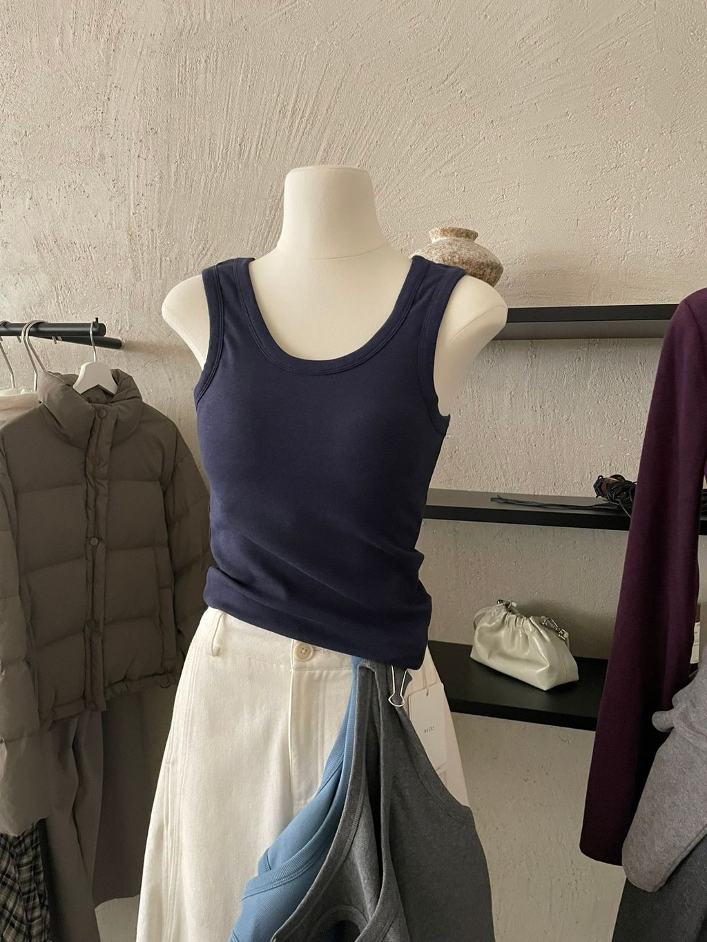 b162fd14e57c7d2275cfde7943232747