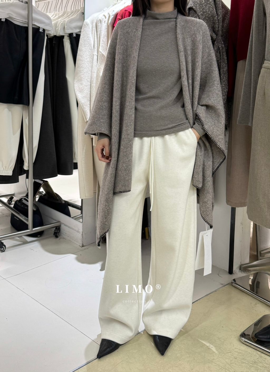 6056feb88f92471a776579553b789dc8