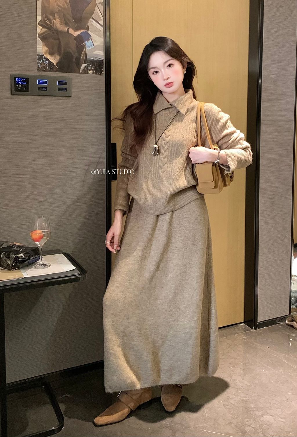 24f032f9c5b3d4d93f75f0d2871bb5b3