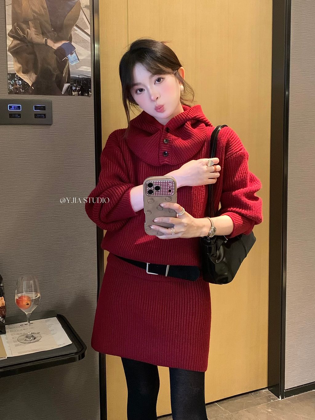 c9e987811f1e10ed4b8391bab7f26b74