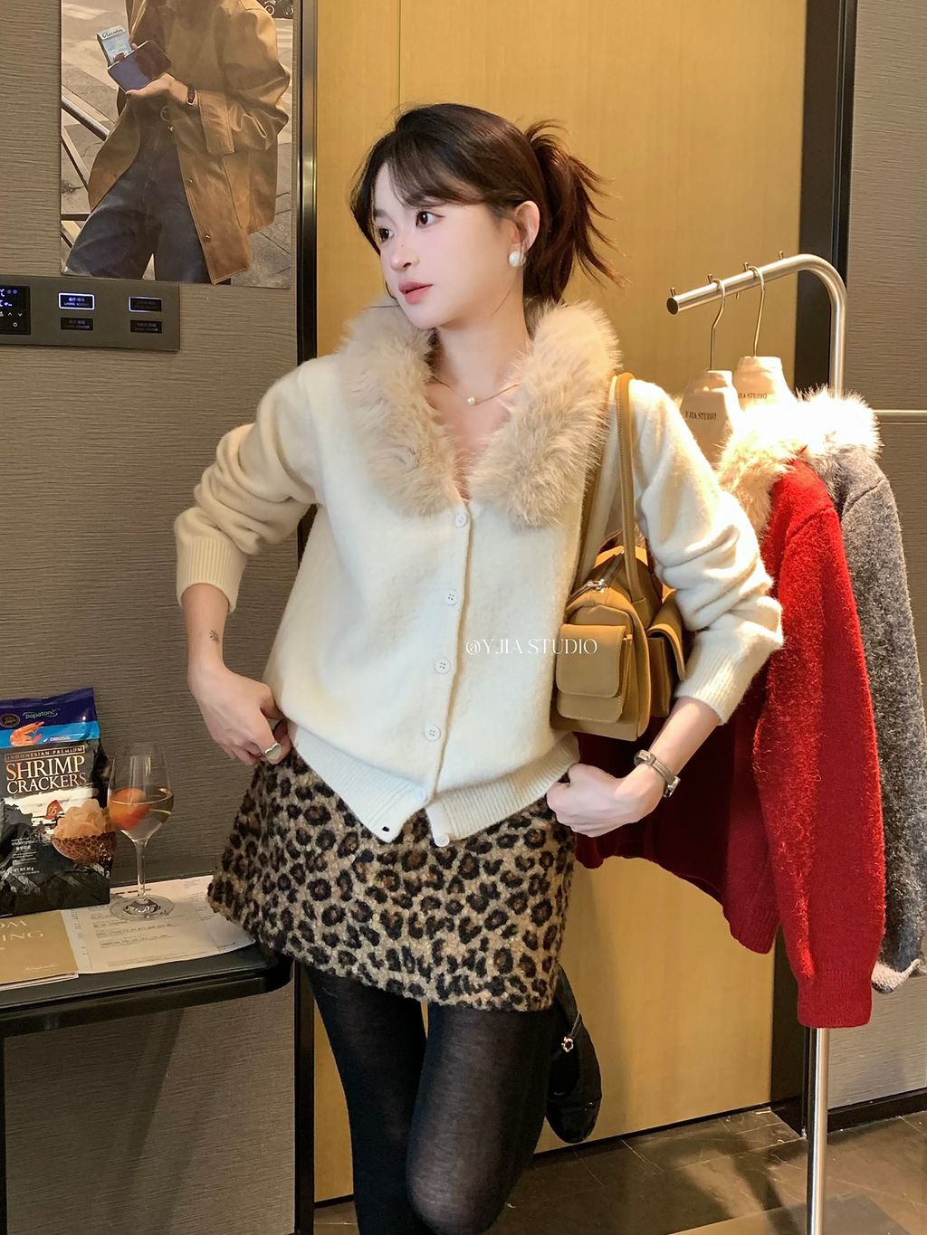 820cc60e82d817e5019c7c93bc412128