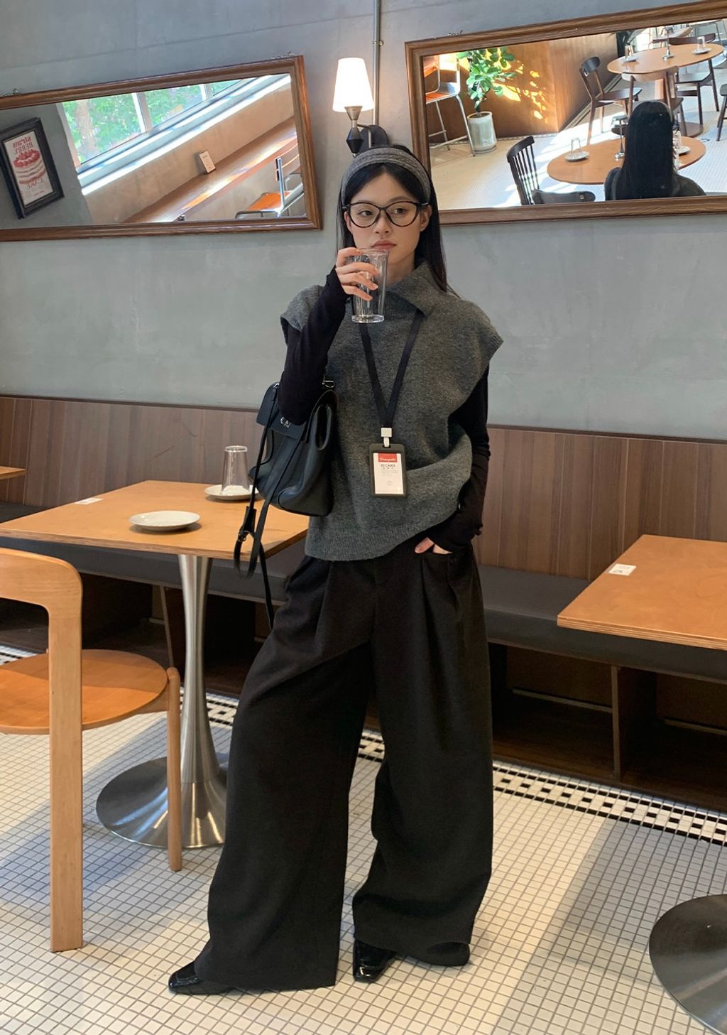 d9e58fcf370faad38d7a1c1cc8e54387