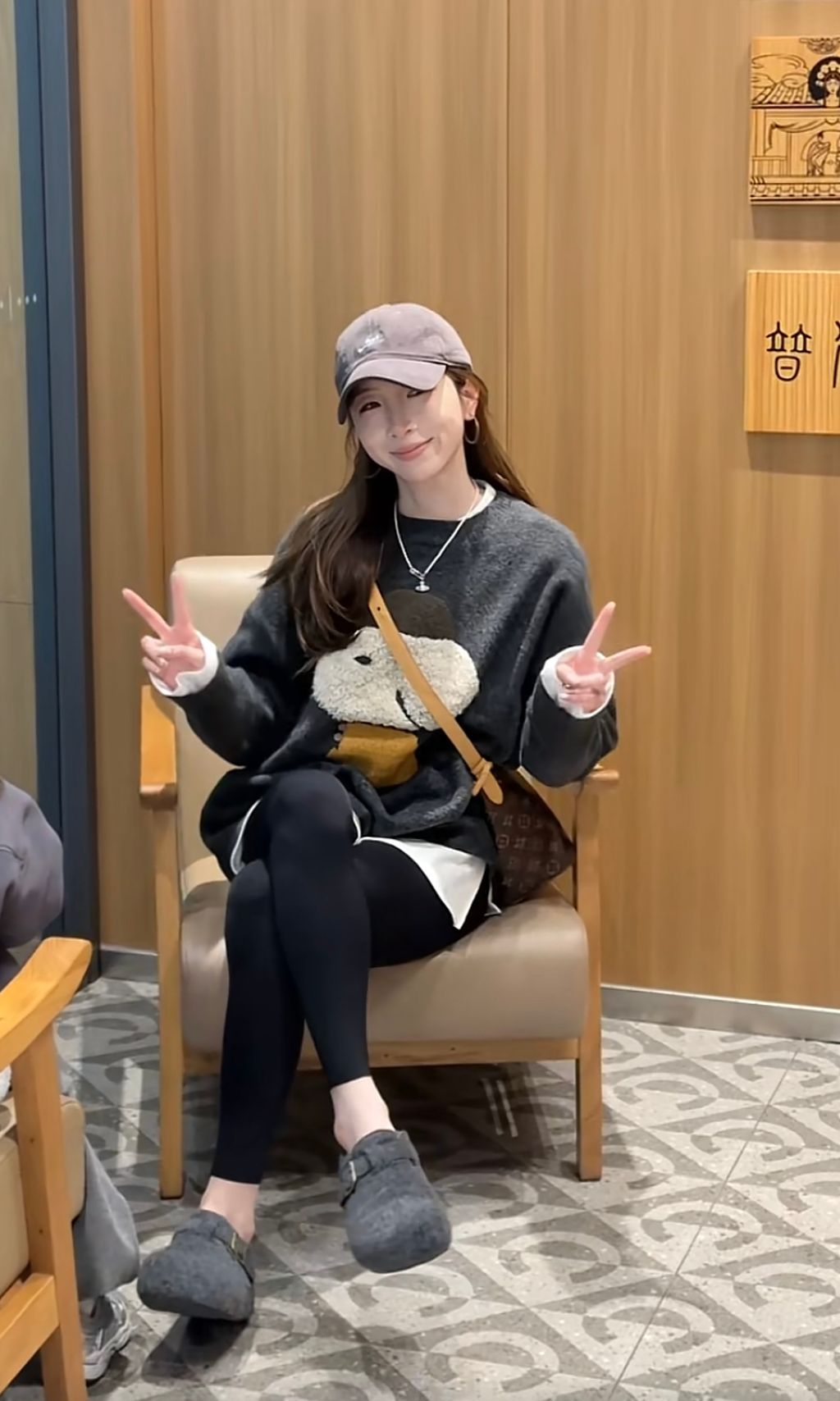 6238d598c47f09391f9cdb5ab62d55a5