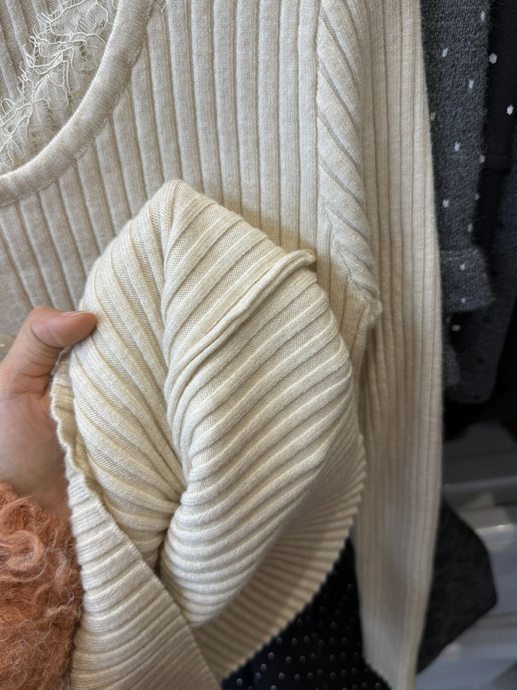 4d4fc68fc8eeeb0fc3a1495f170160b8