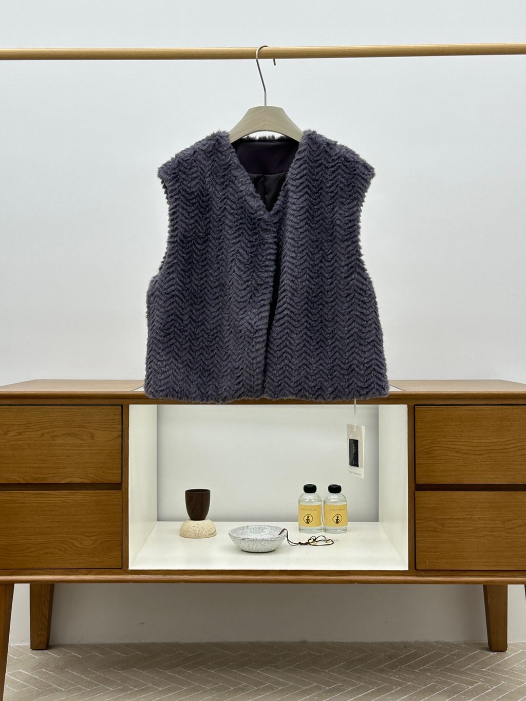 be0745ac2a624140af360379562dee83