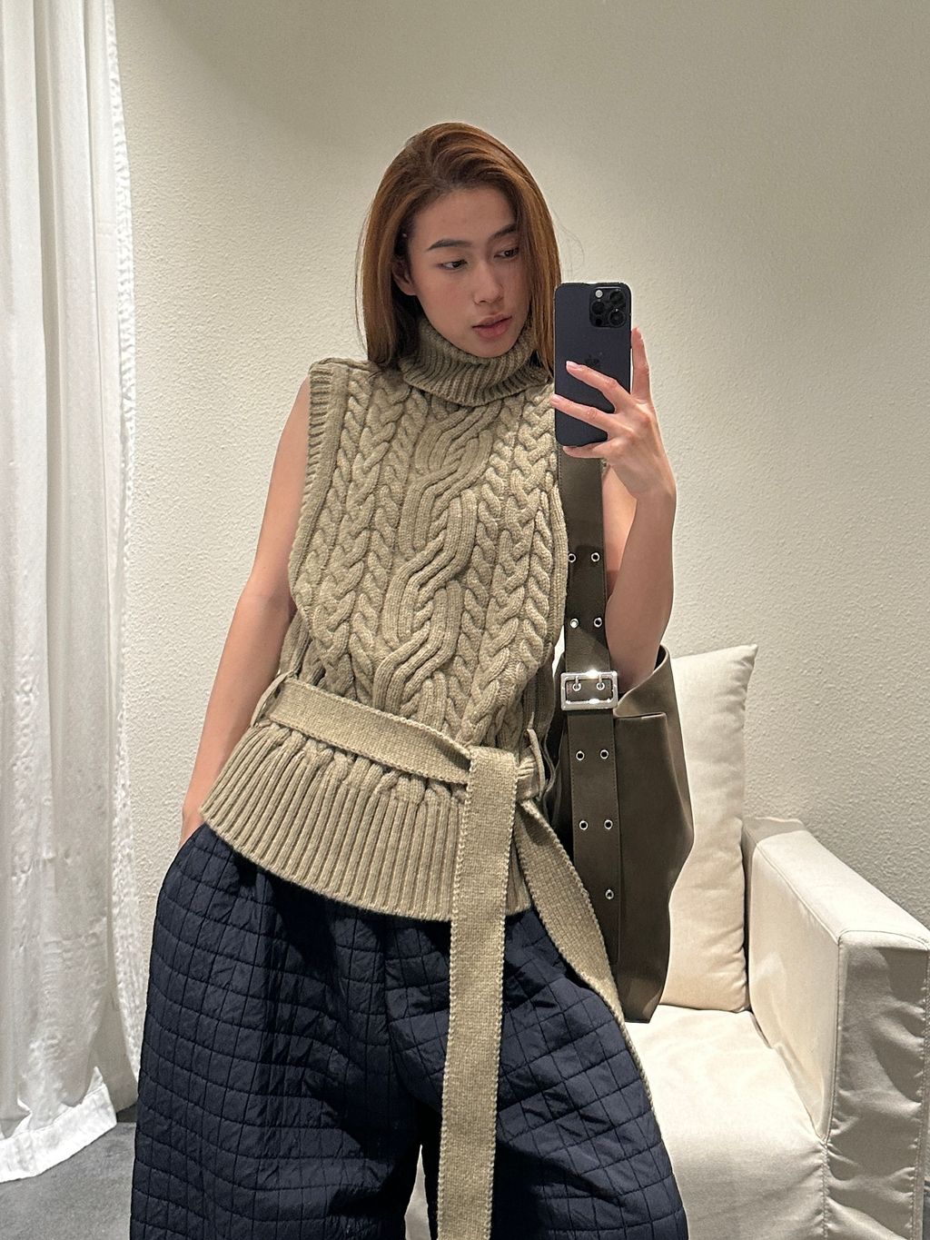 8714687e4f4f45695043199891f20ea2