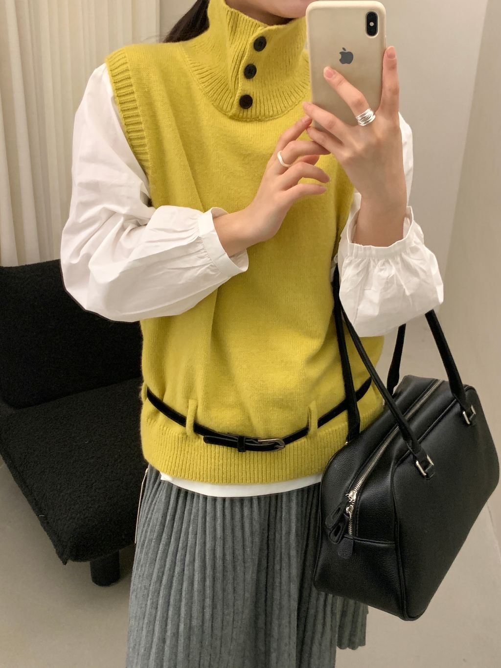 7642aac25716216fc94d50b7ab9e2c93