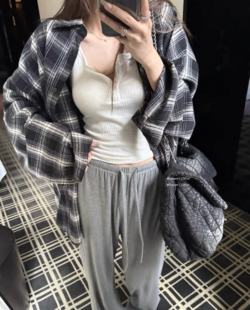 18119a6cf7ad51afac0ac8ddf4877ffe