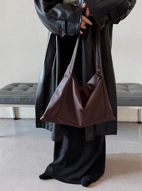 0c3e0437b06ebe4d9f57e16c9f4d444b