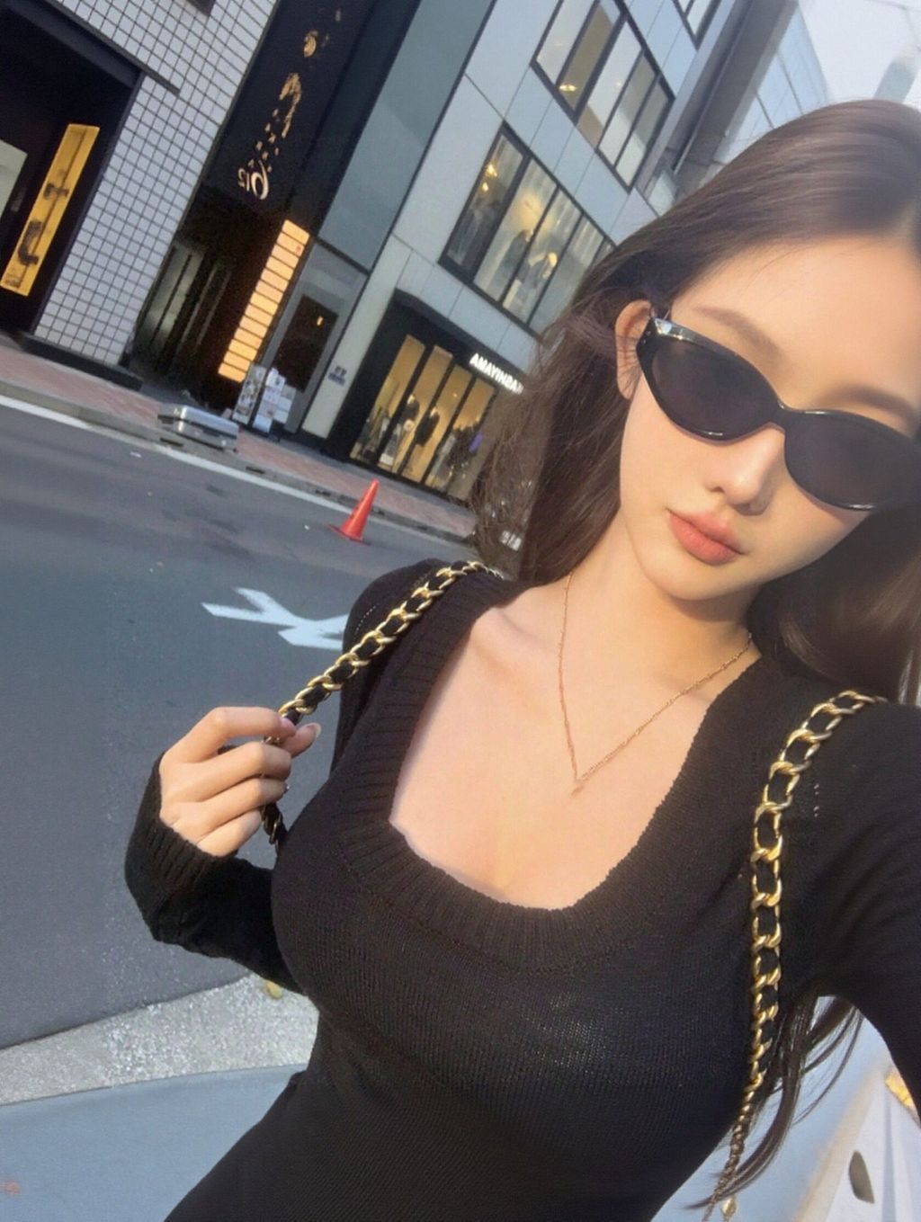 75eae9045c6e324f4646b9ab6d959e3e