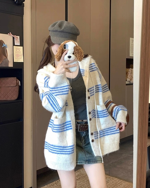 cefed201e335db5794efa76e06adb60b