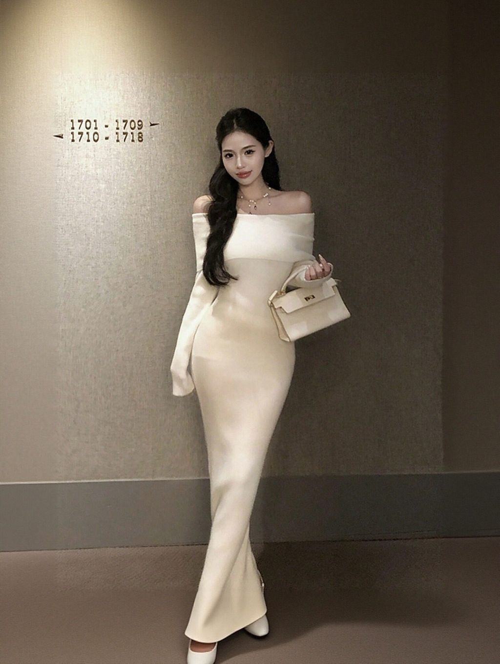 fafc0e0c2fa8d5c8b0a9d672a10e8f71