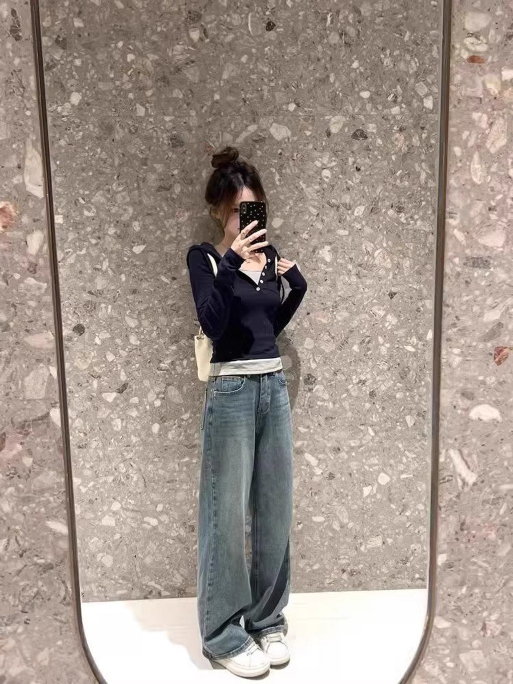 ddf19781f3337cad164a6343f6a8ff72