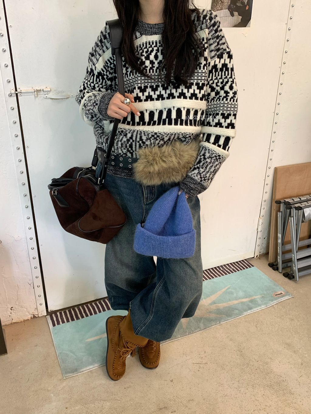 2de4c8c93a6412337f2a76d019194b5e