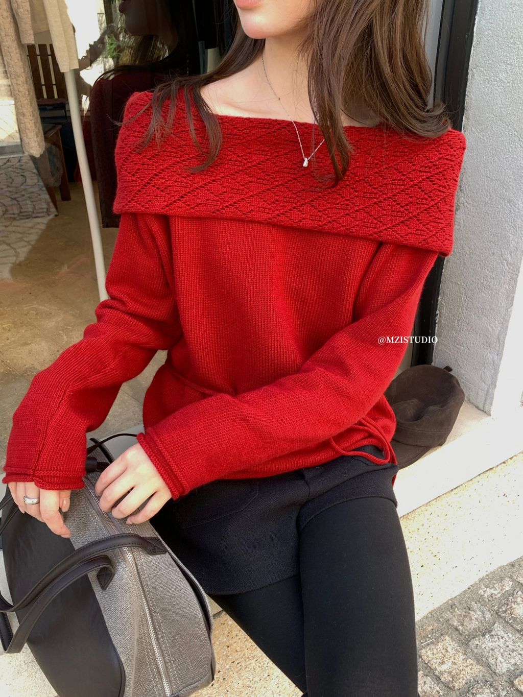 d5c9ae6c52b4498f2ad0dcd7a7251b01