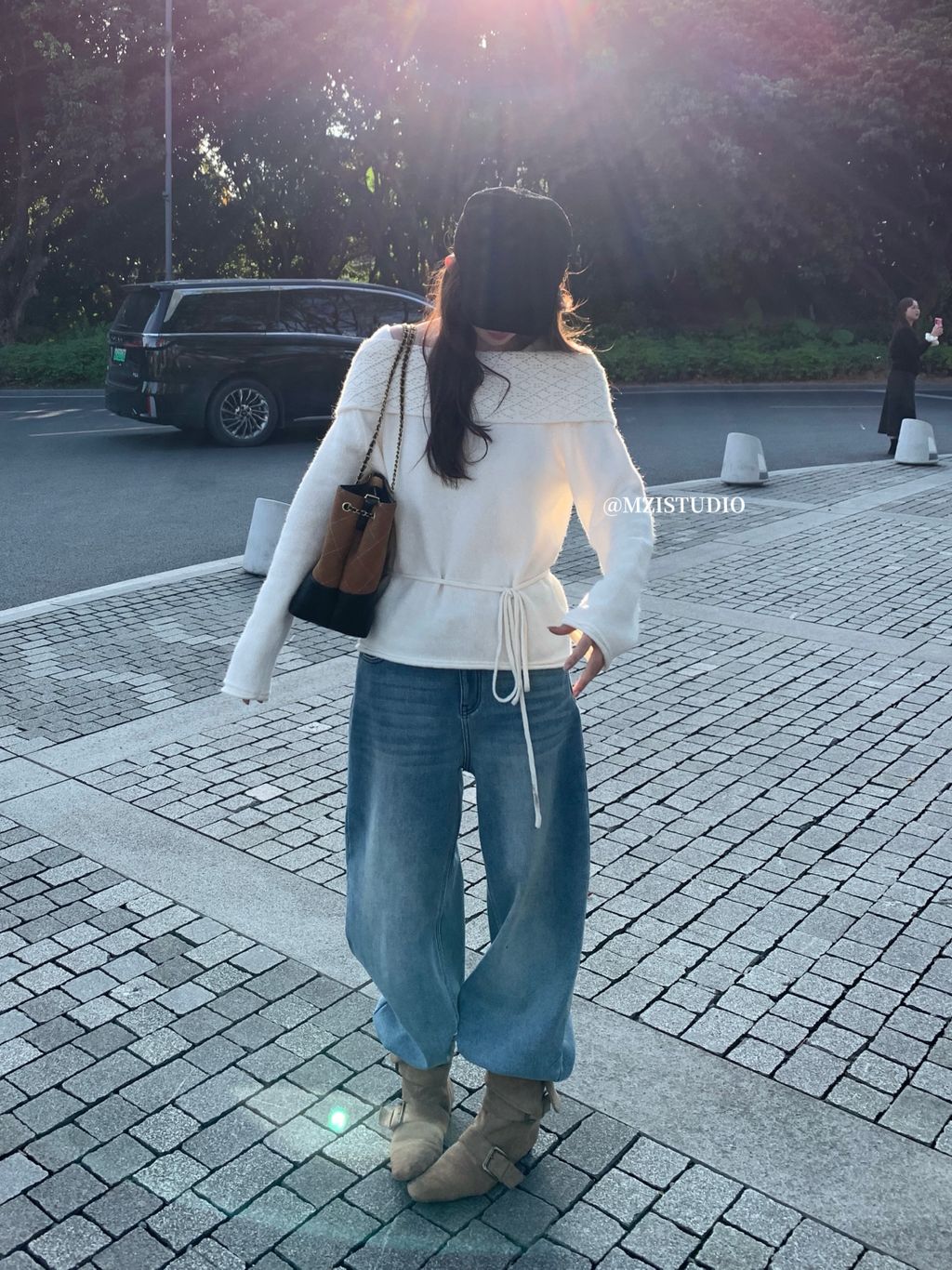 8852c5fccbd2c86c723d949b8b91e379