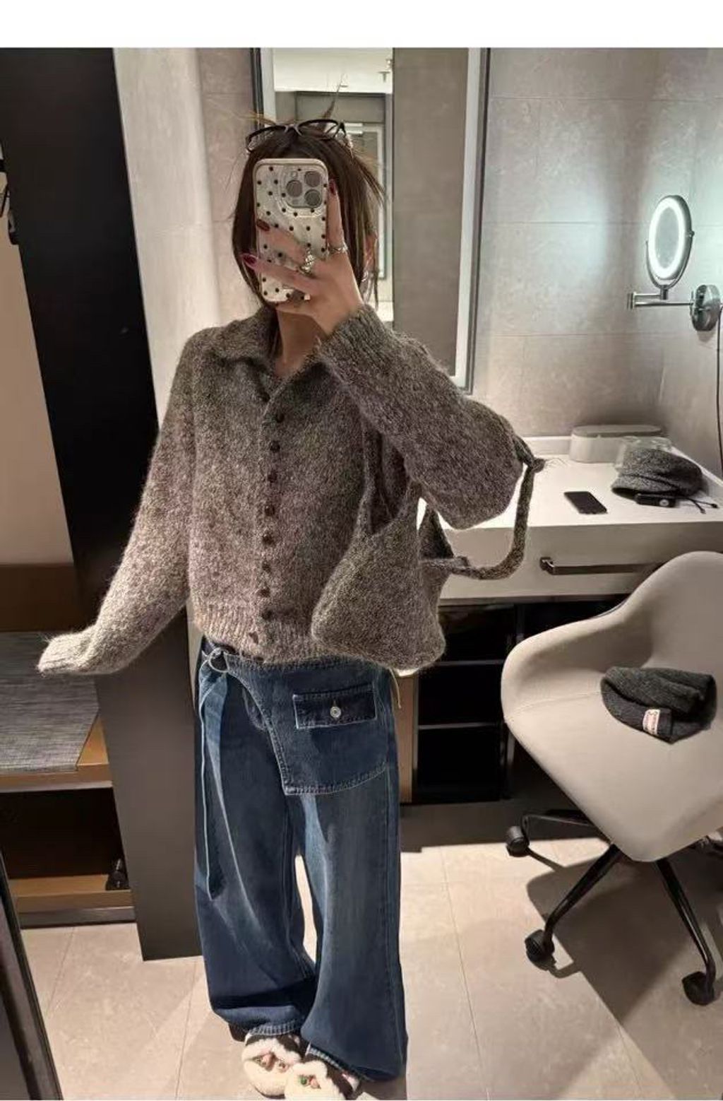 855084776d856cc1c258159697df3833