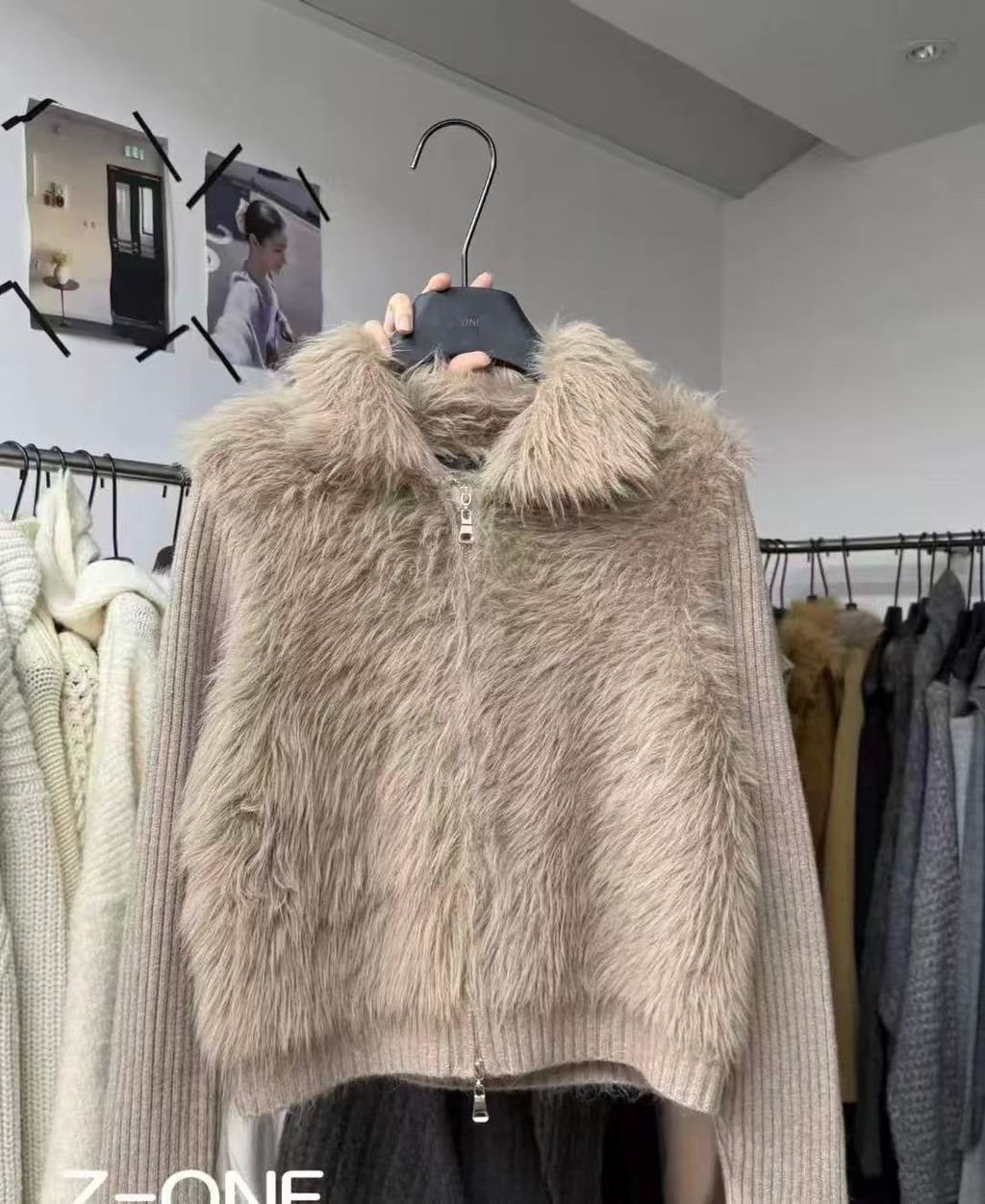 1905d6a5788f6f9b57813799e77abd81