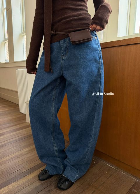 7844f4b66892a4e9660d1844618245eb