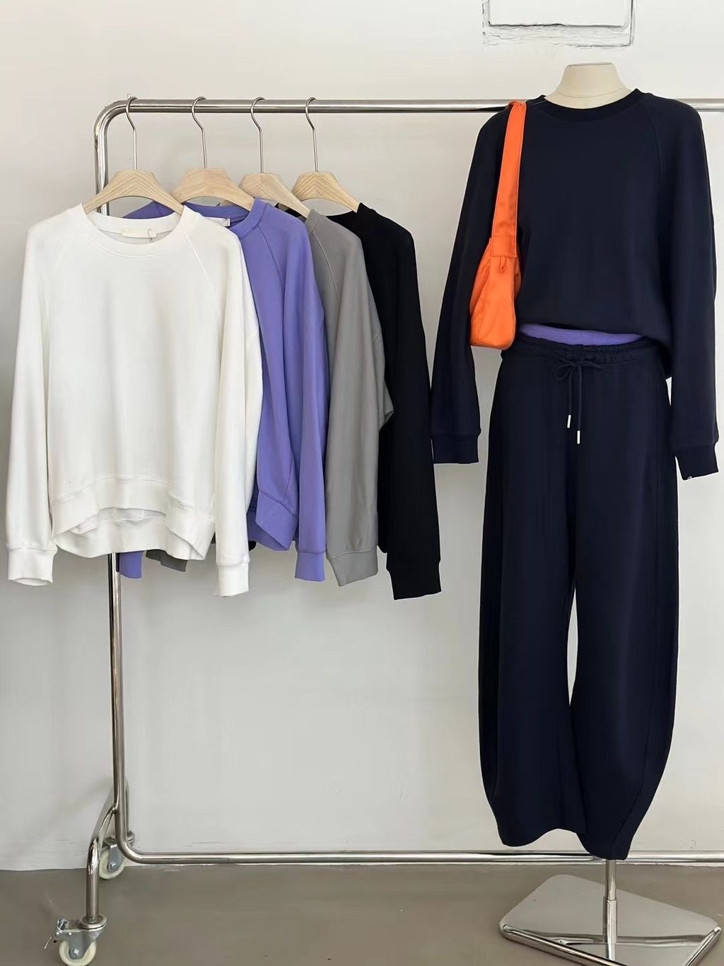 4af9b82d4042e0fe053b15bb17423490